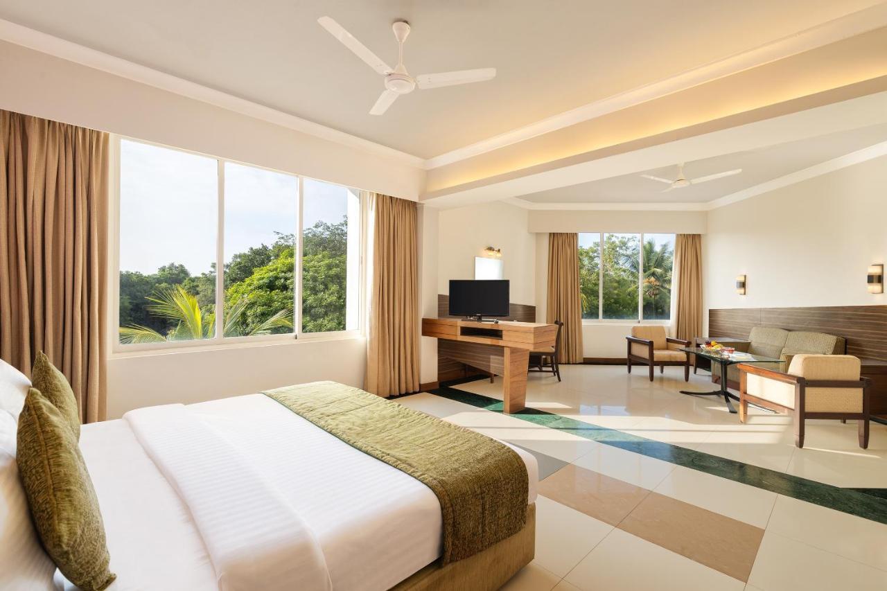 Sangam Hotel, Танджавур Экстерьер фото